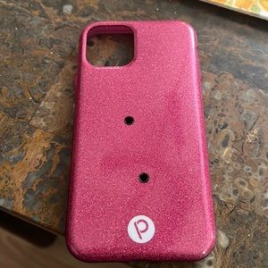 iPhone 11pro loopy case no loop included but you can buy separate on the site
